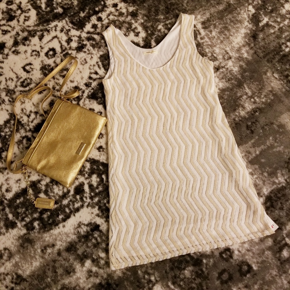 RED DRESS BOUTIQUE💋 White & Cream sheath dress